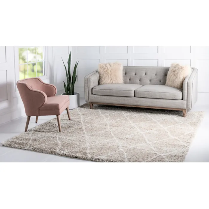 Unique-Loom-3139475-3