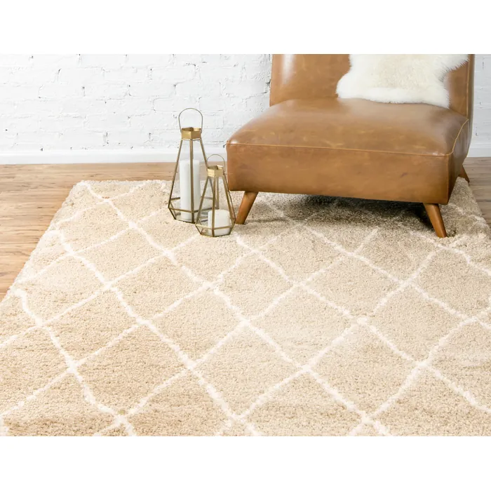 Unique-Loom-3139478-1