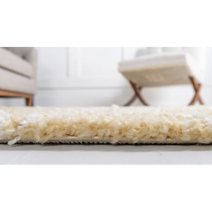 Unique-Loom-3139491-1