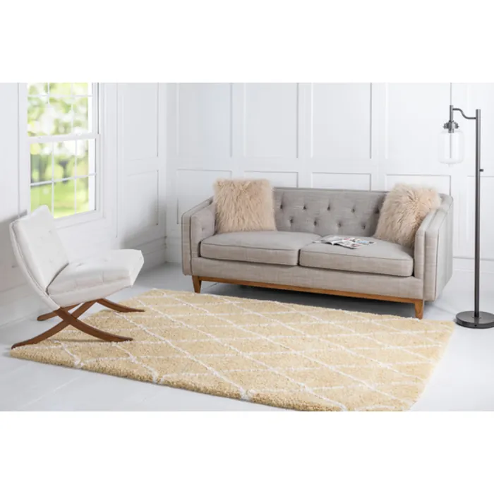 Unique-Loom-3139492-3