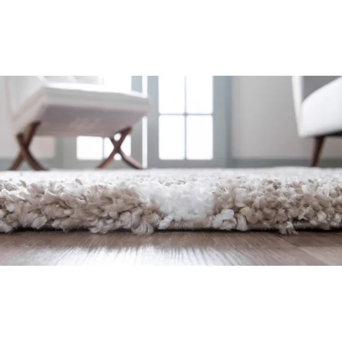 Unique-Loom-3139514-1