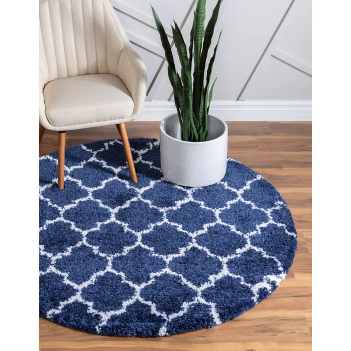 Unique-Loom-3139522-2