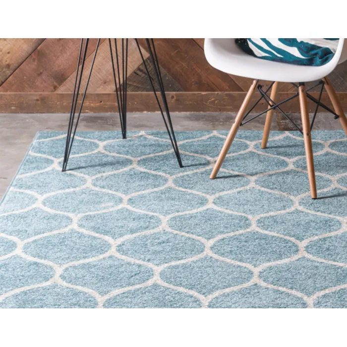 Unique-Loom-3140868-1