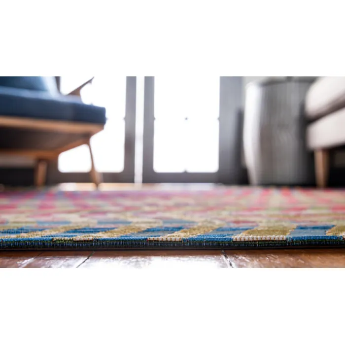 Unique-Loom-3141047-1