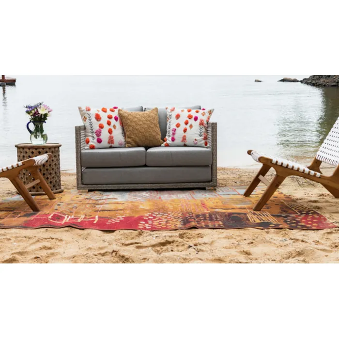 Unique-Loom-3141053-1