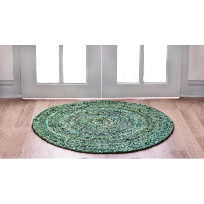 Unique-Loom-3142686-2