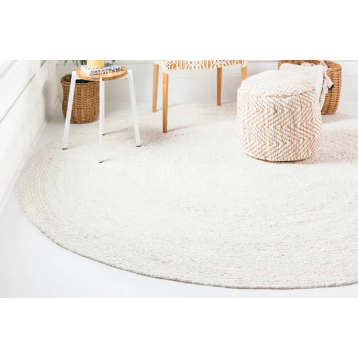 Unique-Loom-3142735-1