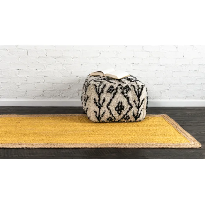 Unique-Loom-3142785-2