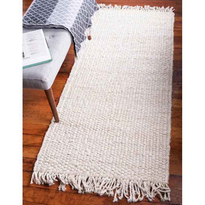 Unique-Loom-3142813-4