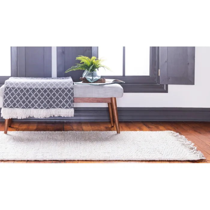 Unique-Loom-3142813-2