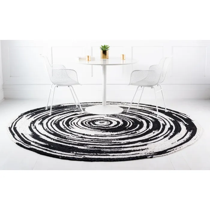 Unique-Loom-3142873-2