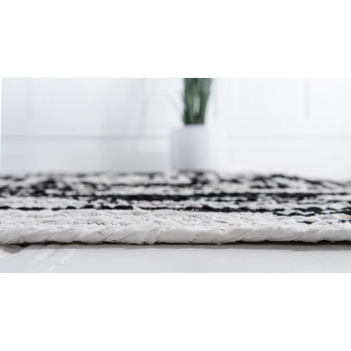 Unique-Loom-3142875-1