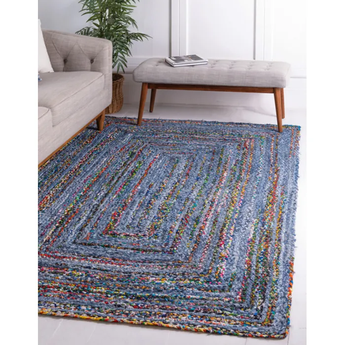 Unique-Loom-3142938-3