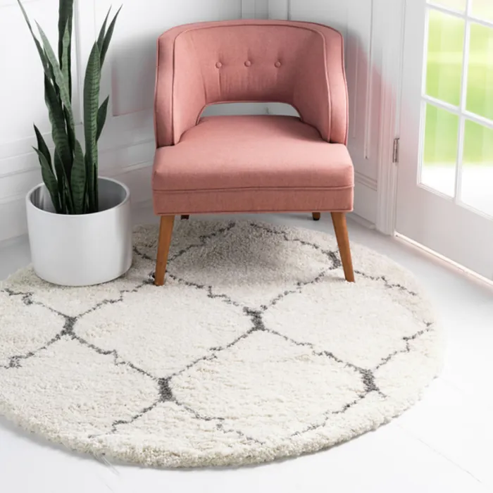 Unique-Loom-3144326-4