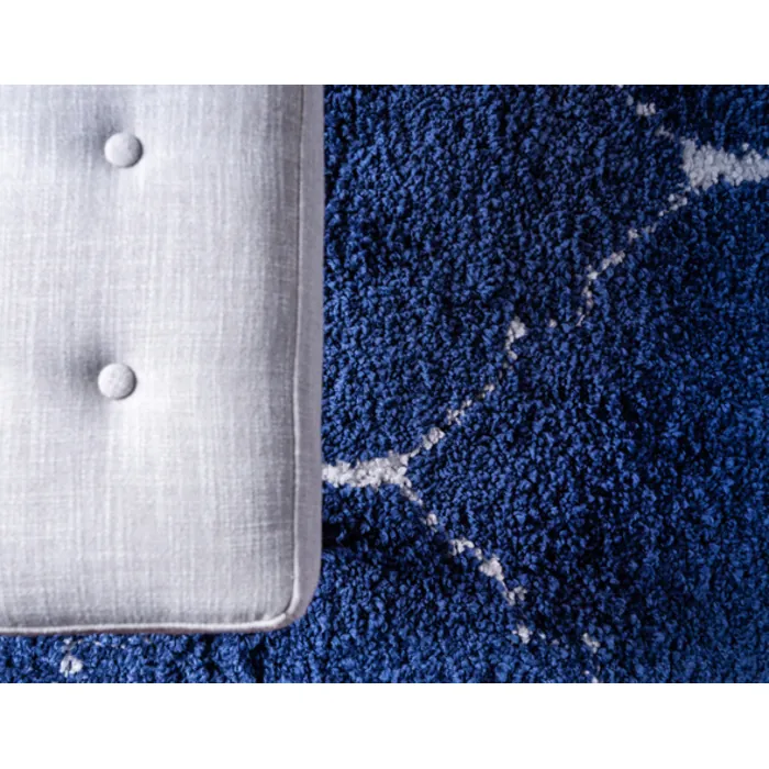 Unique-Loom-3144339-1