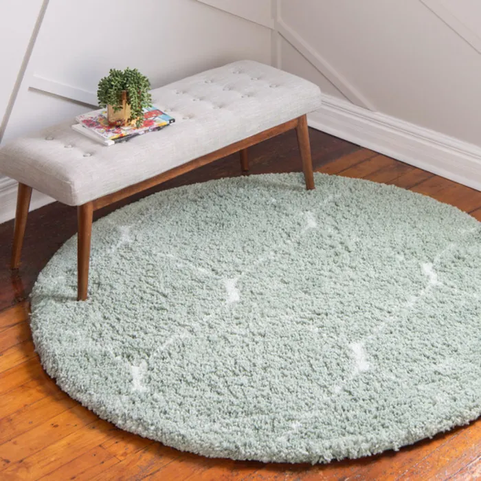 Unique-Loom-3144353-4