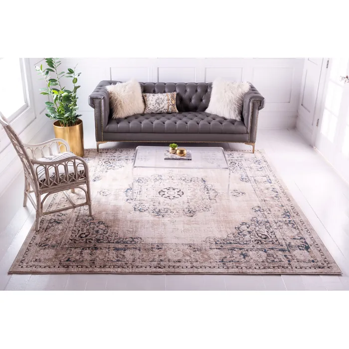 Unique-Loom-3144539-2