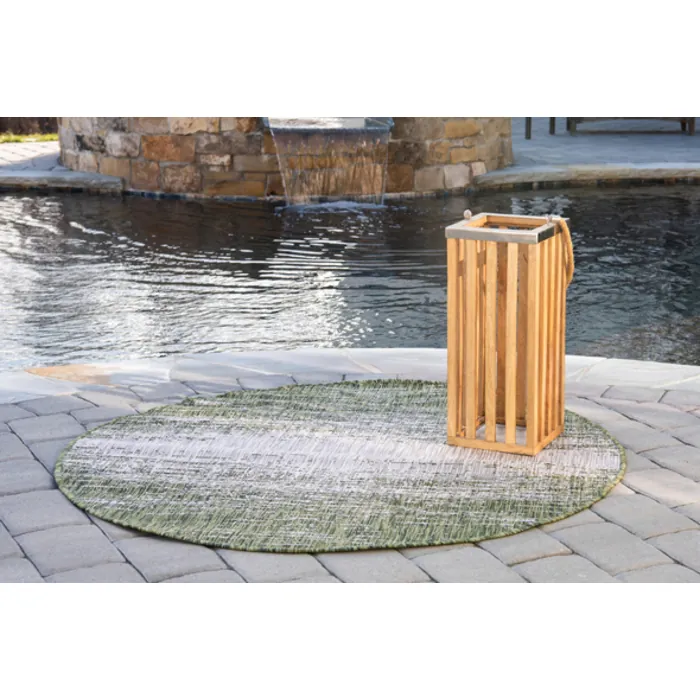 Unique-Loom-3145015-2