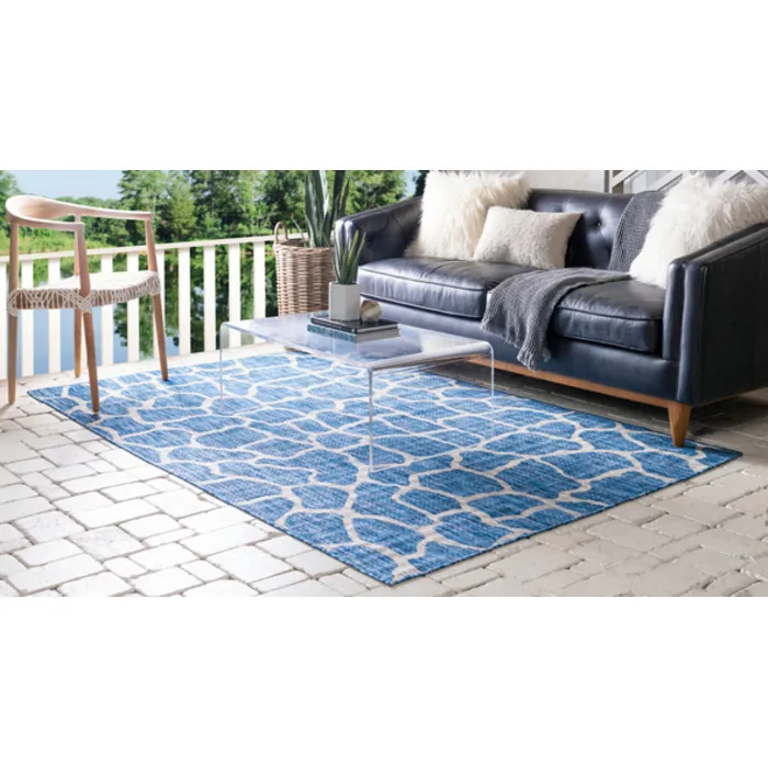 Unique-Loom-3145193-2