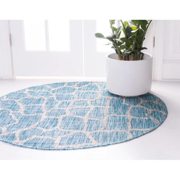 Unique-Loom-3145207-2