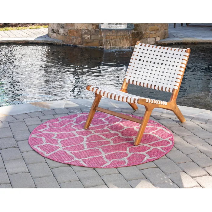 Unique-Loom-3145223-3