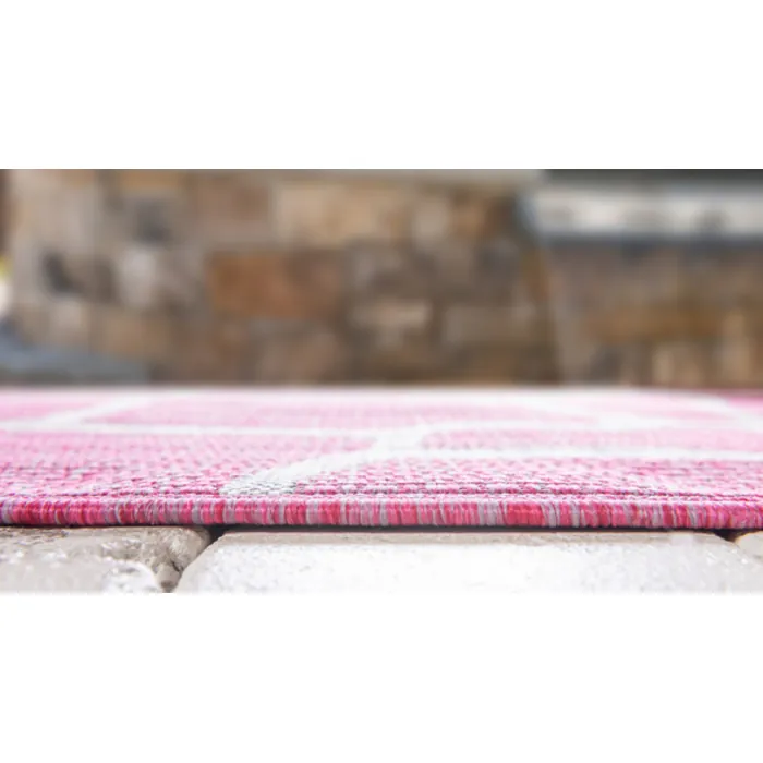 Unique-Loom-3145223-1