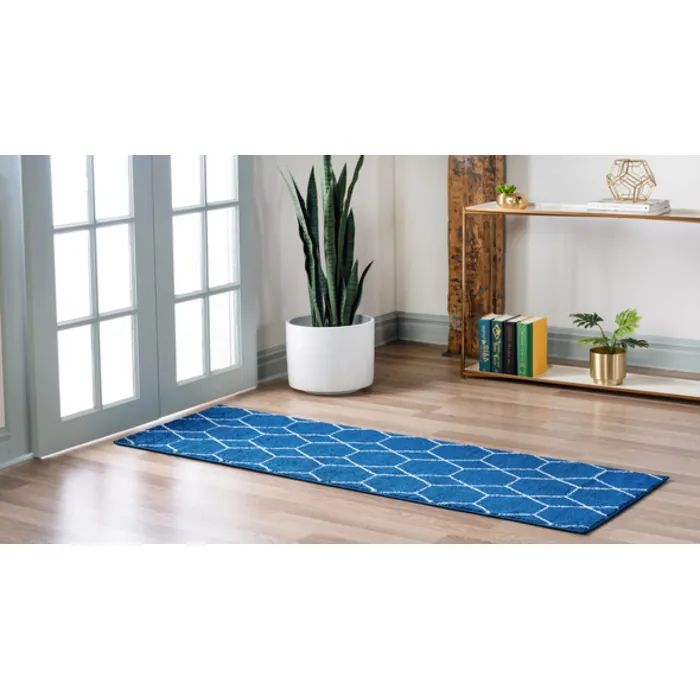 Unique-Loom-3145467-2