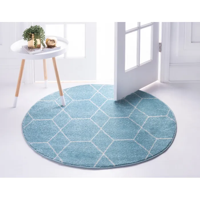 Unique-Loom-3145474-2