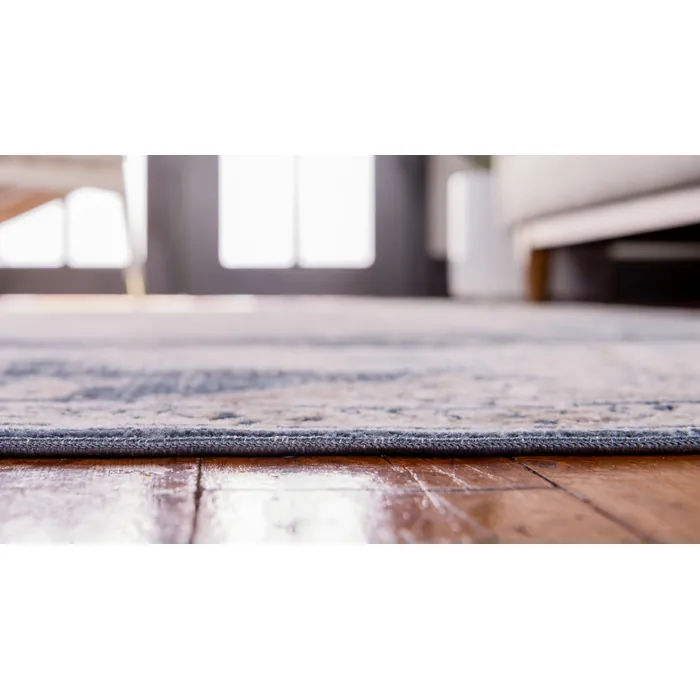 Unique-Loom-3145638-1