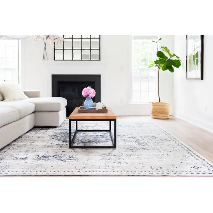 Unique-Loom-3145641-2