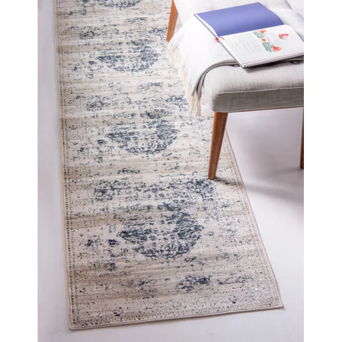 Unique-Loom-3145645-3