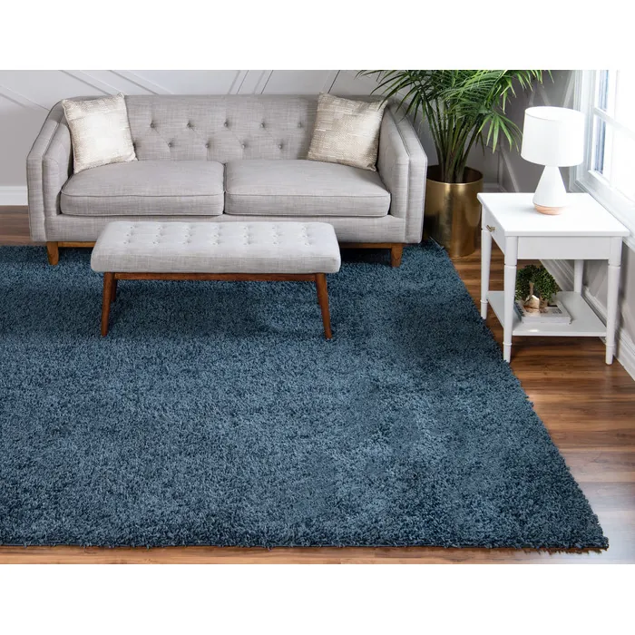 Unique-Loom-3145913-2