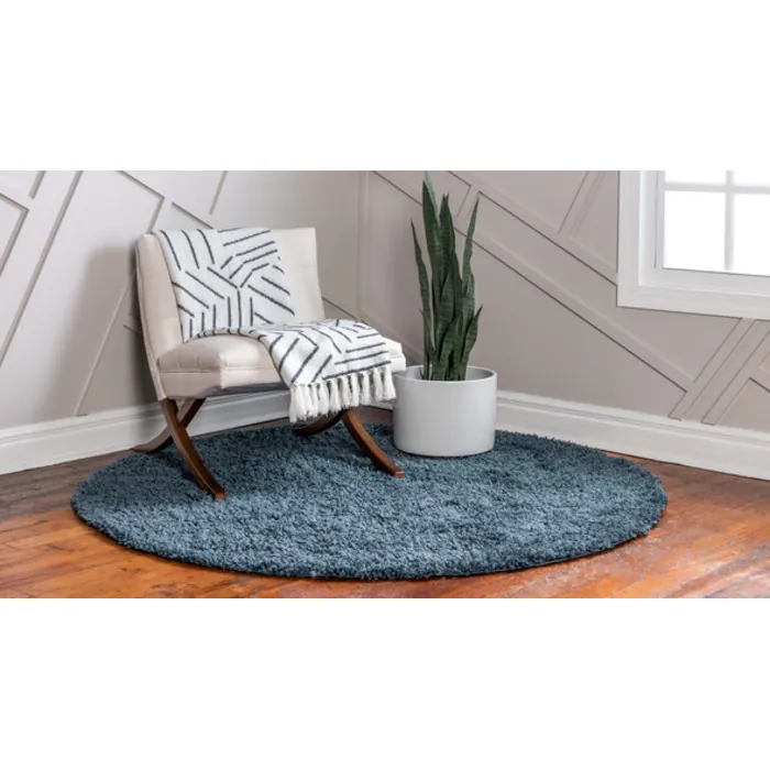 Unique-Loom-3145914-1