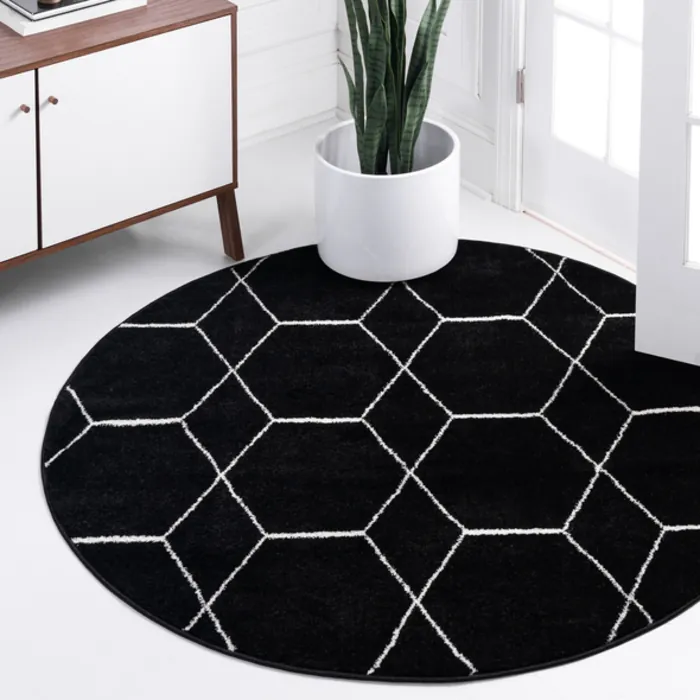 Unique-Loom-3146681-2