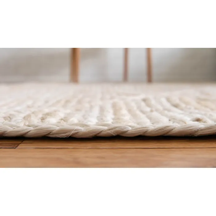 Unique-Loom-3146885-1