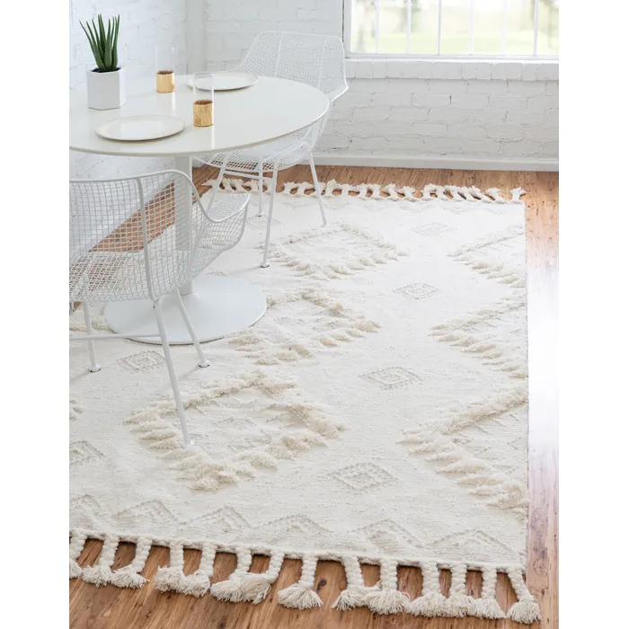 Unique-Loom-3146903-3