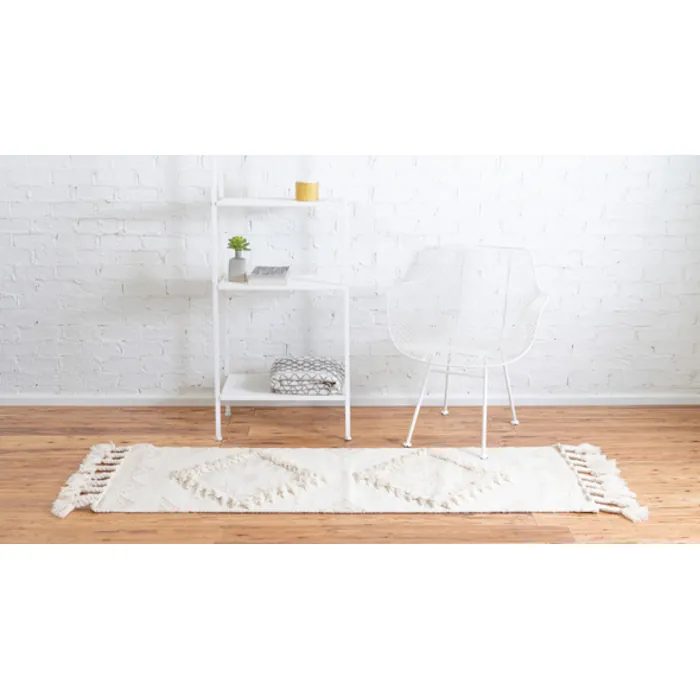 Unique-Loom-3146911-2