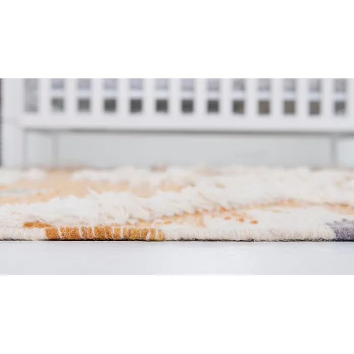 Unique-Loom-3146940-1