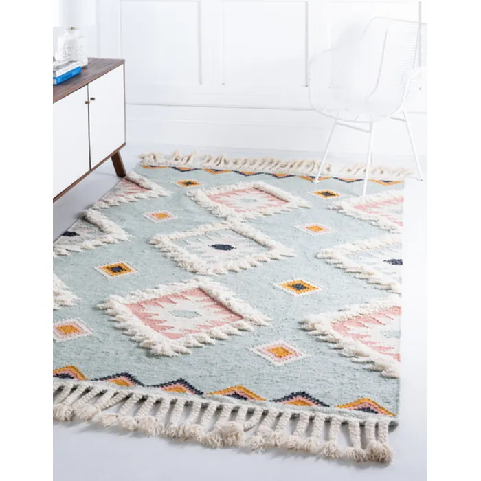 Unique-Loom-3146943-3