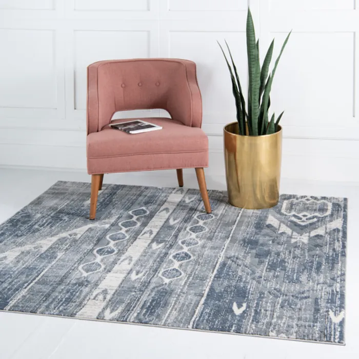 Unique-Loom-3147103-1