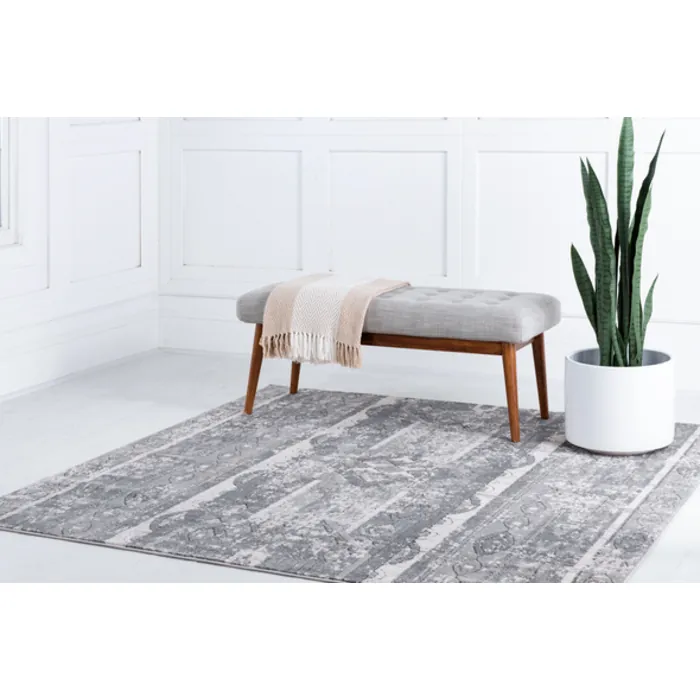 Unique-Loom-3147190-2