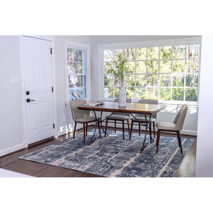 Unique-Loom-3147204-2