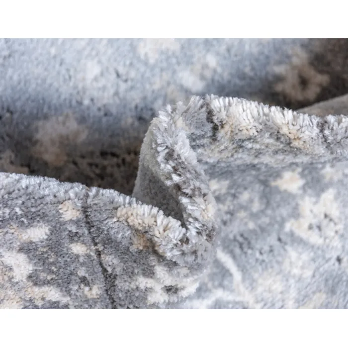 Unique-Loom-3147249-1