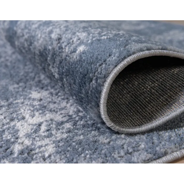 Unique-Loom-3147344-1