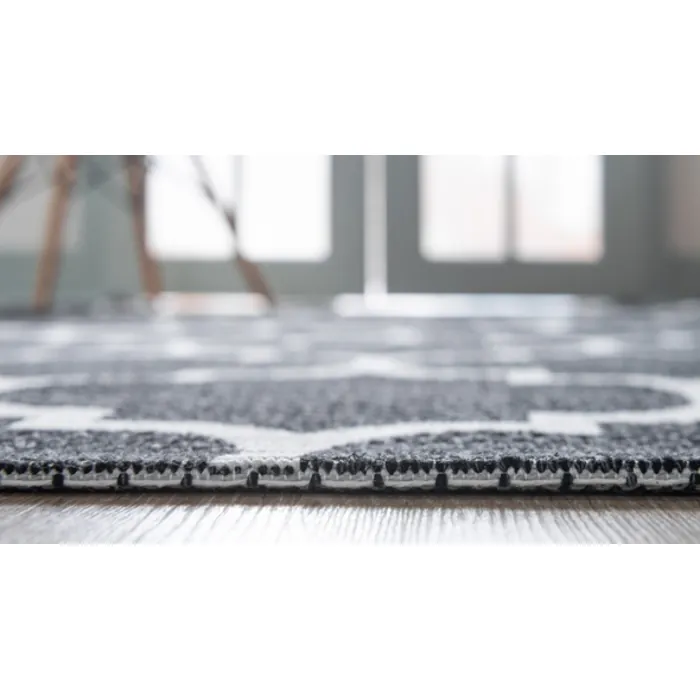 Unique-Loom-3148049-1