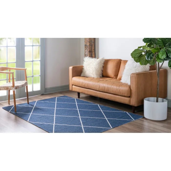 Unique-Loom-3148064-1