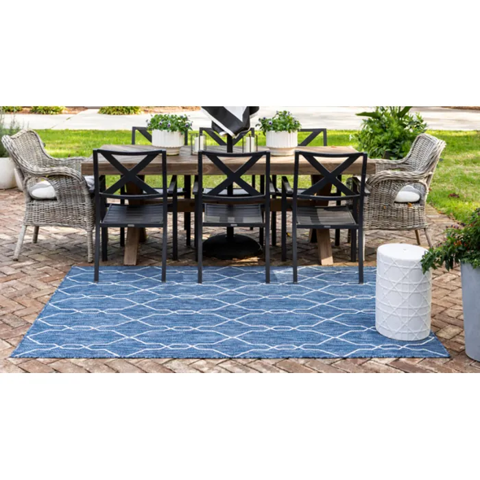 Unique-Loom-3148806-1