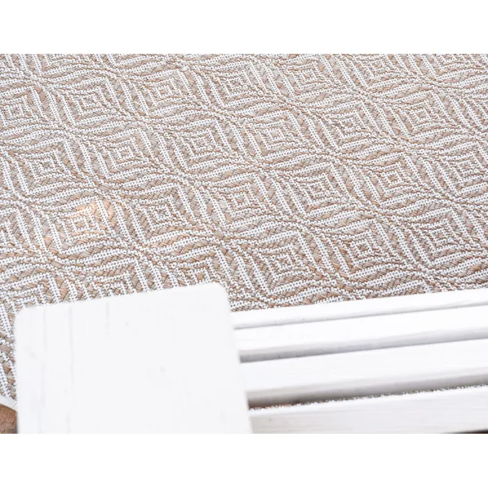 Unique-Loom-3148886-1