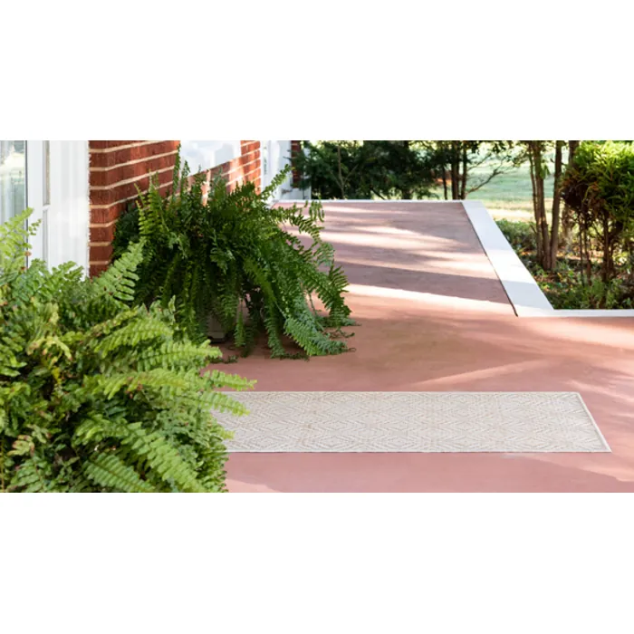 Unique-Loom-3148893-2