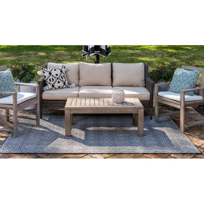 Unique-Loom-3148894-1